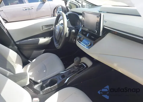 2020 Toyota Corolla Le z USA, uszkodzony, nr VIN JTDEPRAE1LJ017193